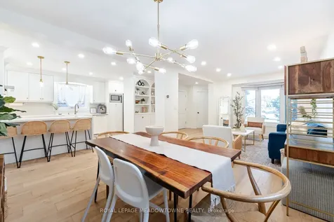 1433 Reynolds Avenue Burlington ON L7M 3B6