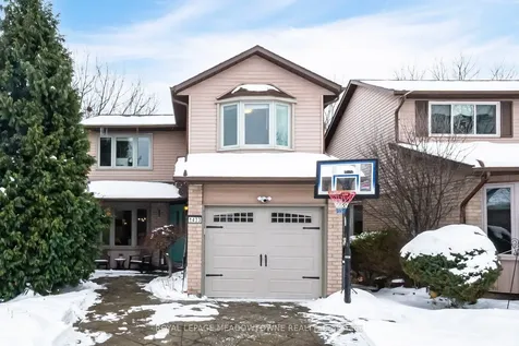 1433 Reynolds Avenue Burlington ON L7M 3B6