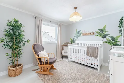 1433 Reynolds Avenue Burlington ON L7M 3B6