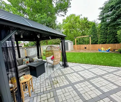 1433 Reynolds Avenue Burlington ON L7M 3B6