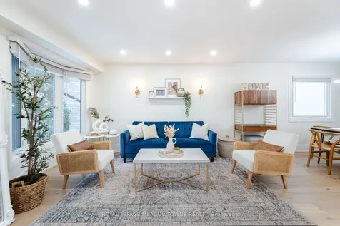 1433 Reynolds Avenue Burlington ON L7M 3B6