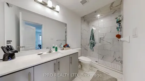 85 Springdale Avenue Caledon ON L7C 4L6