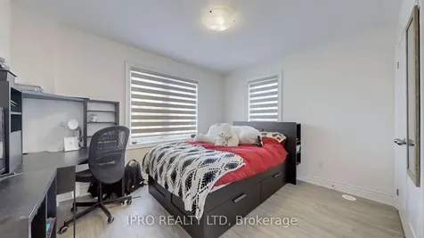 85 Springdale Avenue Caledon ON L7C 4L6