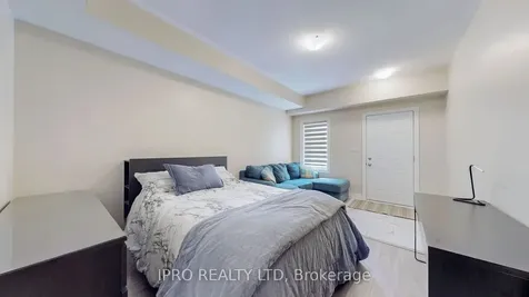 85 Springdale Avenue Caledon ON L7C 4L6