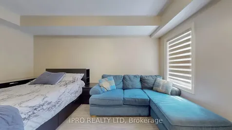 85 Springdale Avenue Caledon ON L7C 4L6