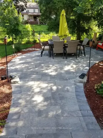 555 Elwood Road Burlington ON L7N 3C6