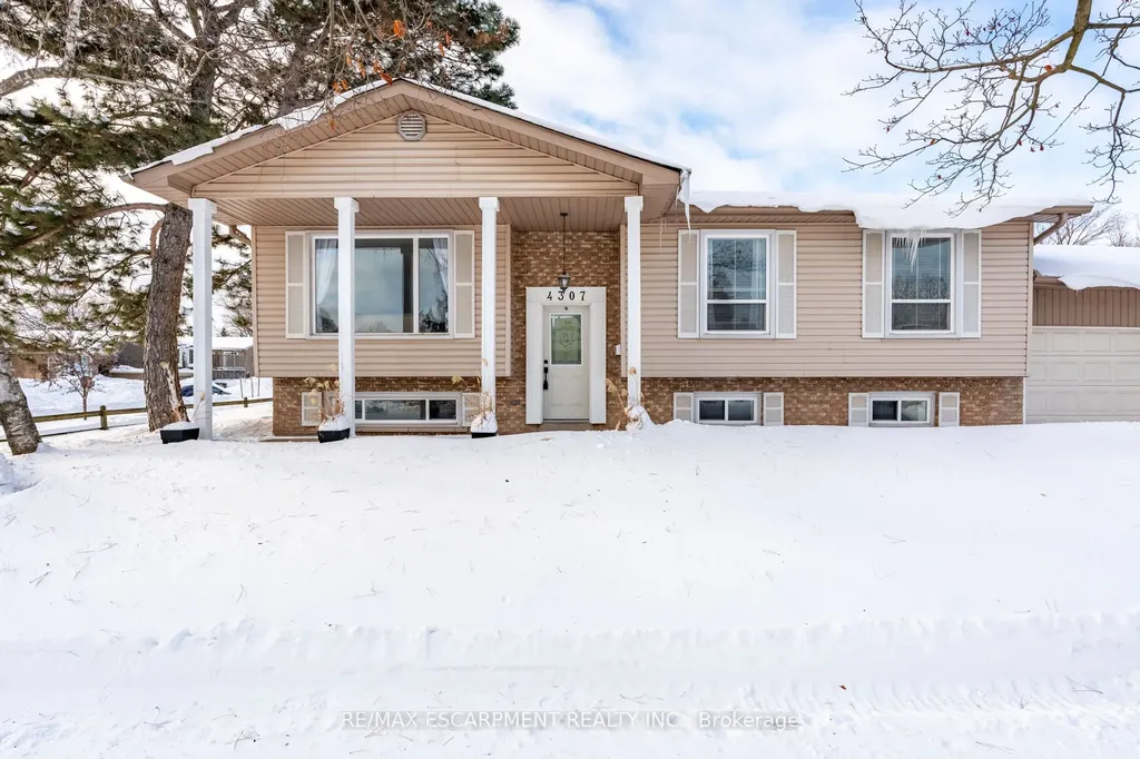 4307 Longmoor Drive Burlington ON L7L 5A7