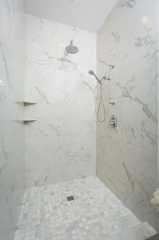 4179 Lakeshore Road Burlington ON L7L 1A5