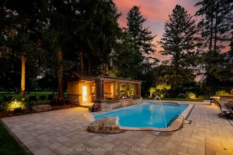 4179 Lakeshore Road Burlington ON L7L 1A5