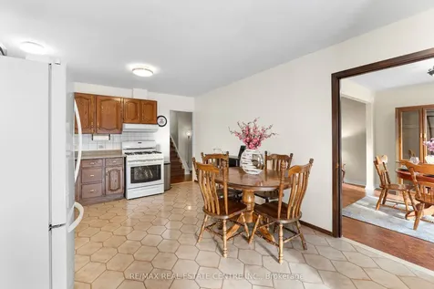 103 Griselda Crescent Brampton ON L6S 1M4