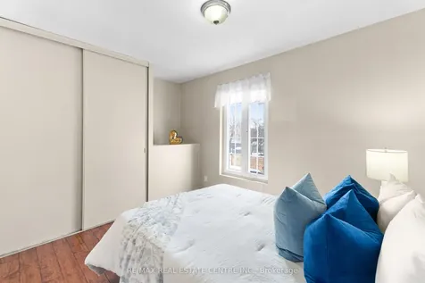 103 Griselda Crescent Brampton ON L6S 1M4