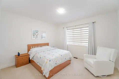 42 Balloon Crescent Brampton ON L6P 4B8