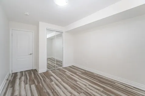 42 Balloon Crescent Brampton ON L6P 4B8