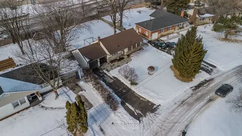 993 Cloverleaf Drive Burlington ON L7T 3Y8