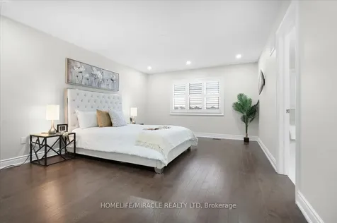 40 Fordham Road Brampton ON L6Y 6K2