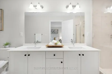 40 Fordham Road Brampton ON L6Y 6K2