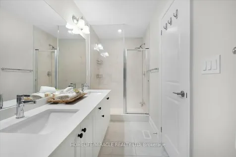 40 Fordham Road Brampton ON L6Y 6K2