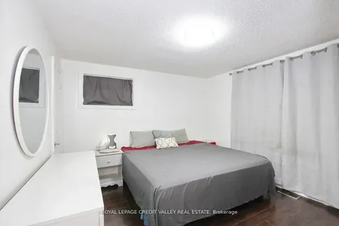 115 Clarence Street Brampton ON L6W 1T1