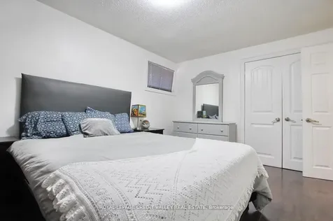 115 Clarence Street Brampton ON L6W 1T1