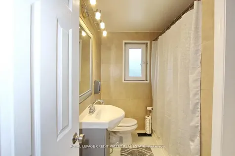 115 Clarence Street Brampton ON L6W 1T1