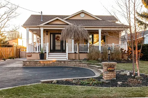 516 Mayzel Road Burlington ON L7R 3C3