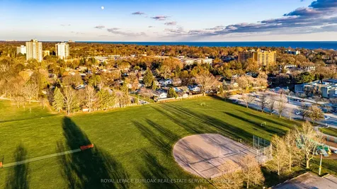 516 Mayzel Road Burlington ON L7R 3C3