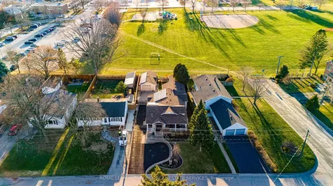 516 Mayzel Road Burlington ON L7R 3C3