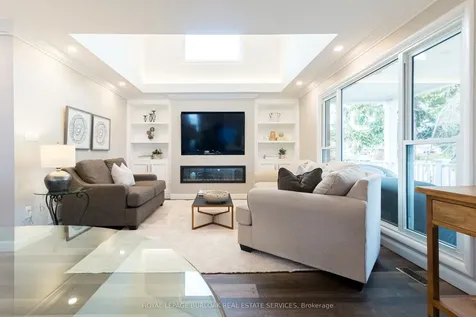 516 Mayzel Road Burlington ON L7R 3C3