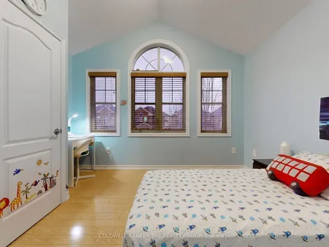 19 Iceland Poppy Trail Brampton ON L7A 0M9