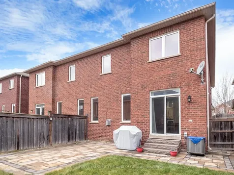 19 Iceland Poppy Trail Brampton ON L7A 0M9