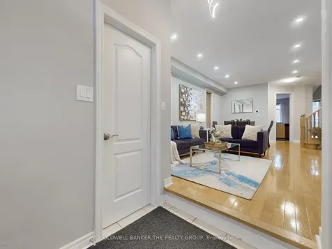 19 Iceland Poppy Trail Brampton ON L7A 0M9