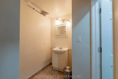 52 Jameson Crescent Brampton ON L6S 3W3