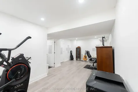 52 Jameson Crescent Brampton ON L6S 3W3