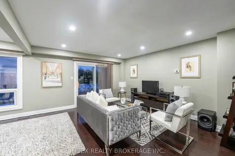 52 Jameson Crescent Brampton ON L6S 3W3