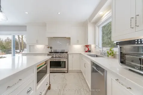 66 Palmer Circle Caledon ON L7E 0A5