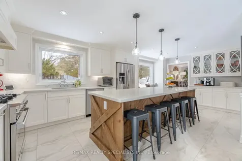 66 Palmer Circle Caledon ON L7E 0A5