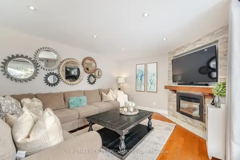 66 Palmer Circle Caledon ON L7E 0A5