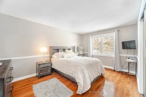 66 Palmer Circle Caledon ON L7E 0A5