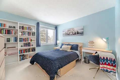 66 Palmer Circle Caledon ON L7E 0A5