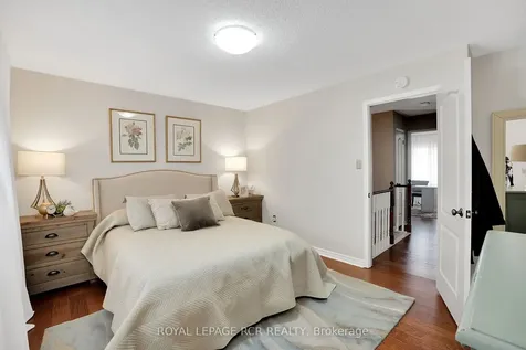 87 Hanton Crescent Caledon ON L7E 1W1