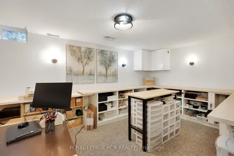 87 Hanton Crescent Caledon ON L7E 1W1