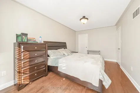 21 Gold Hill Road Brampton ON L6X 4V2