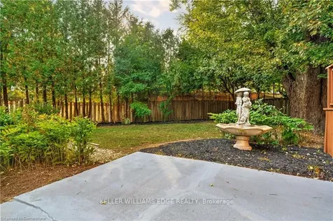 242 Belvenia Road Burlington ON L7L 2G4