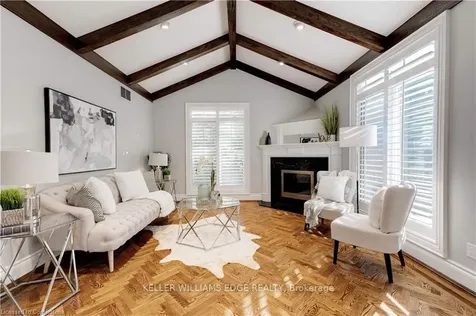 242 Belvenia Road Burlington ON L7L 2G4