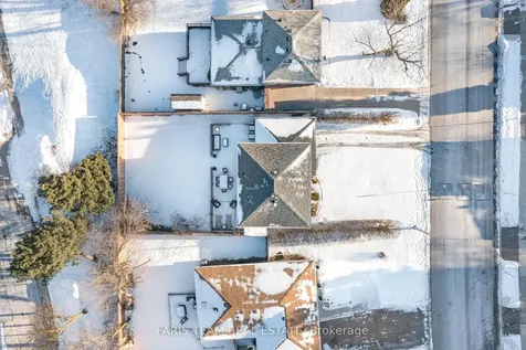 274 Bartley Bull Parkway Brampton ON L6W 2L3