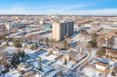 274 Bartley Bull Parkway Brampton ON L6W 2L3