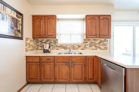 274 Bartley Bull Parkway Brampton ON L6W 2L3