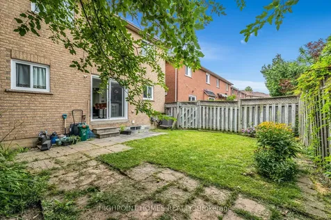 41 Softneedle Avenue Brampton ON L6R 1K4