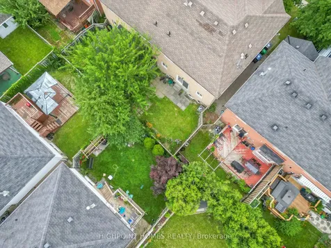 41 Softneedle Avenue Brampton ON L6R 1K4