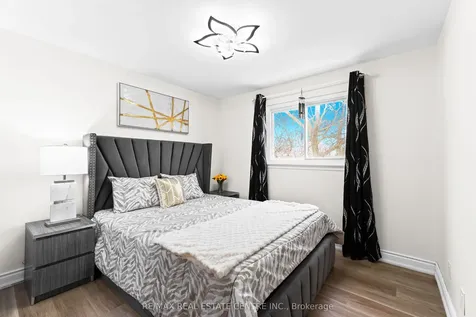 42 Lauderdale Road Brampton ON L6V 2B7